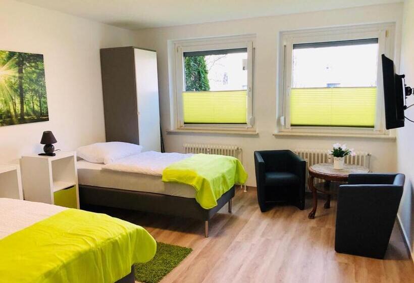 شقة غرفتين, Zimmervermietung38   Wild 1