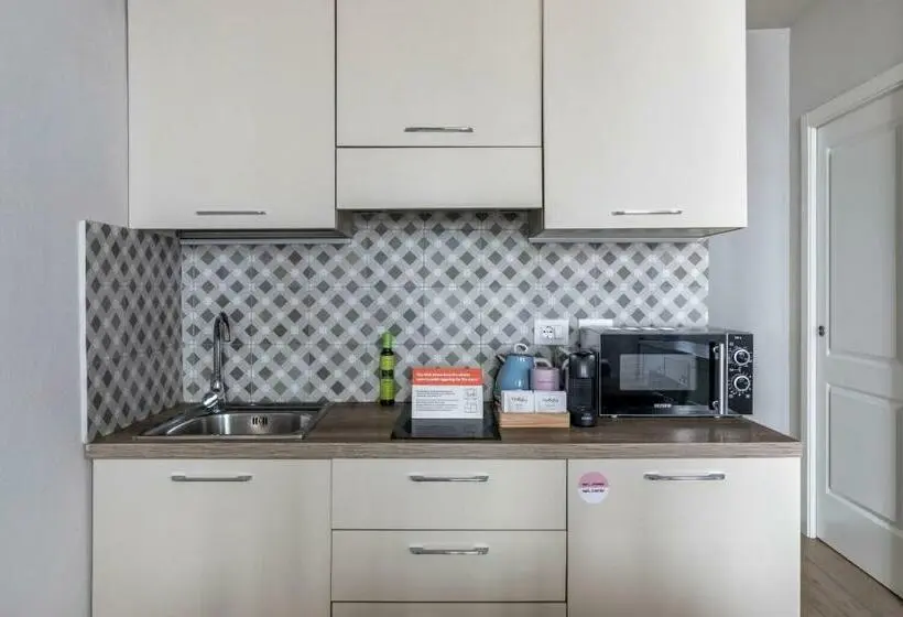 استودیوی استاندارد, Numa I Fiore Apartments