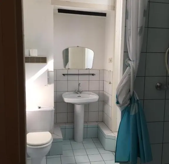 Standard room with outdoor bath, Chateau D Estrac