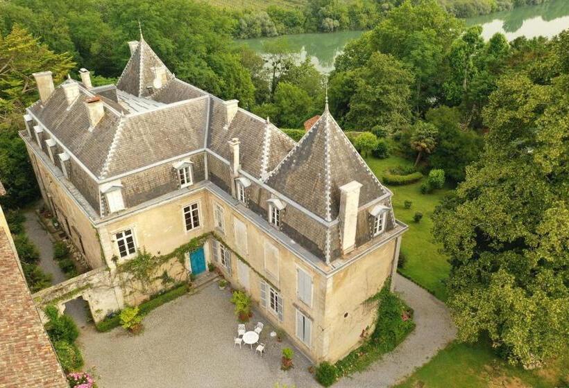 Standard room with outdoor bath, Chateau D Estrac