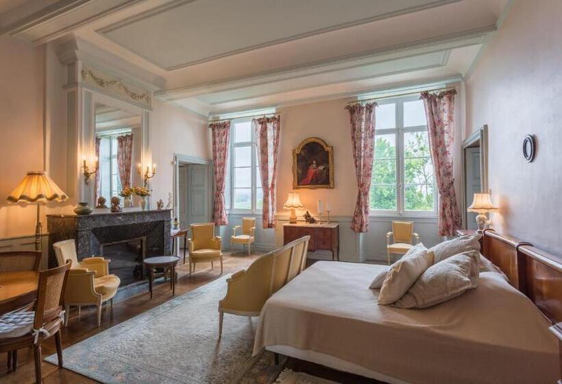 סוויטה אקזקיוטיב, Chateau D Estrac