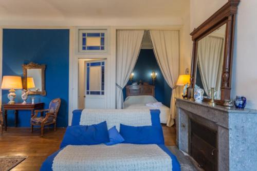 סוויטה דלוקס, Chateau D Estrac