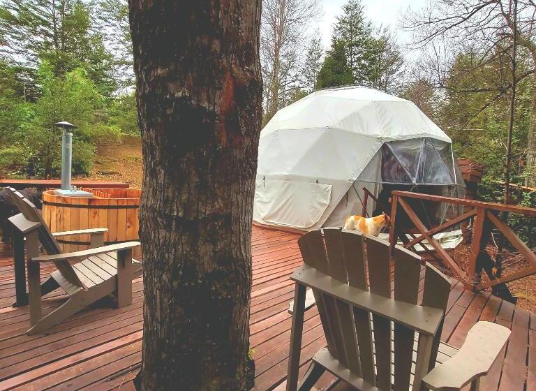 בקתת חדר, Estación Benedicto