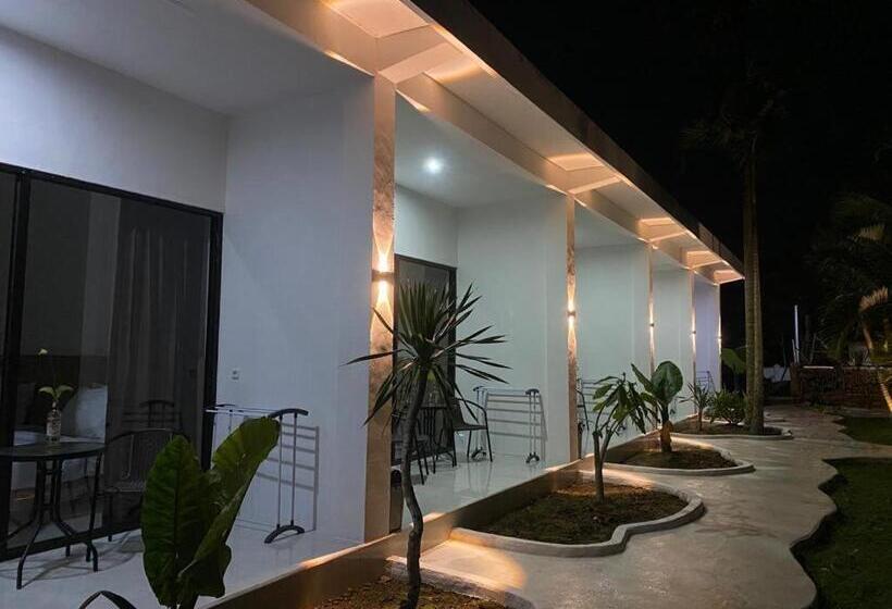 Номер Deluxe Вид на Горы, Pondok Tetebatu Cottages And Cafe