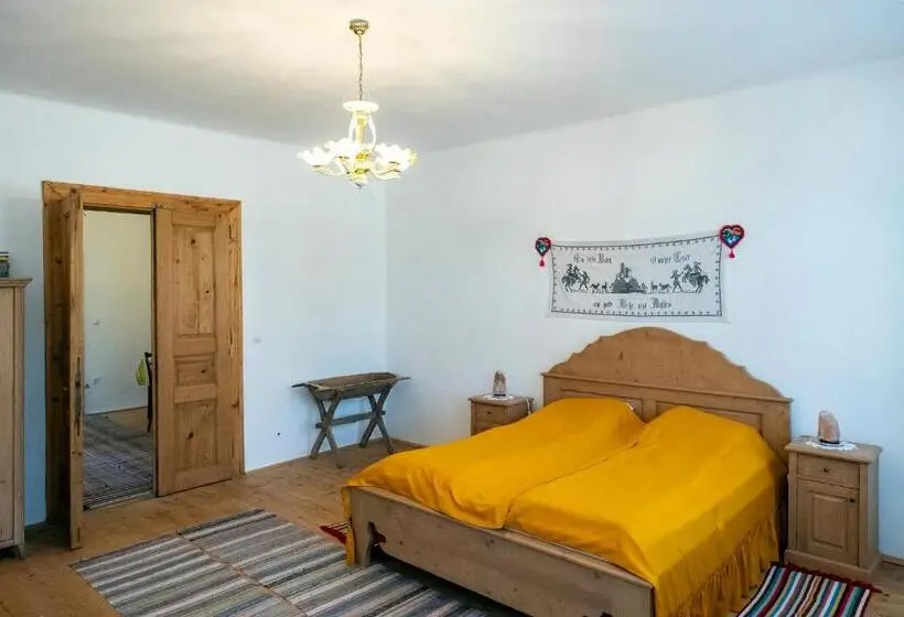 キングサイズベッドのスタンダードルーム, Villa Rihuini Eco Wine House Transylvania