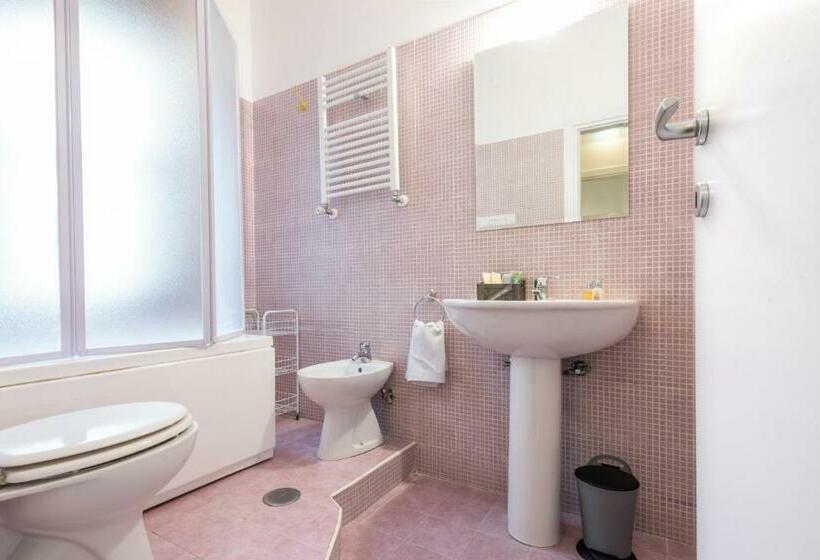 اتاق استاندارد سه نفره, B&b Amalfi S Luxury Rooms