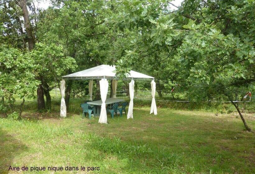 스탠다드 룸, Domaine Du Planas Ailhon Ardeche