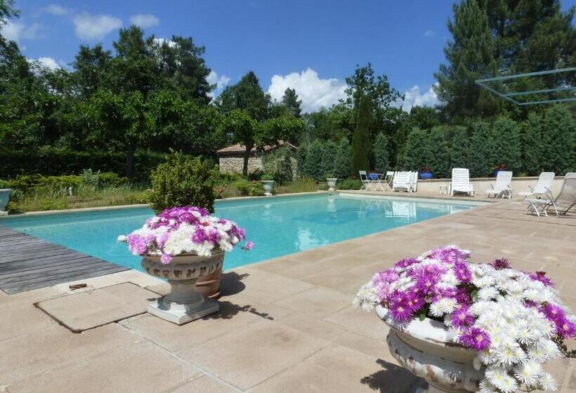 클래식 룸, Domaine Du Planas Ailhon Ardeche