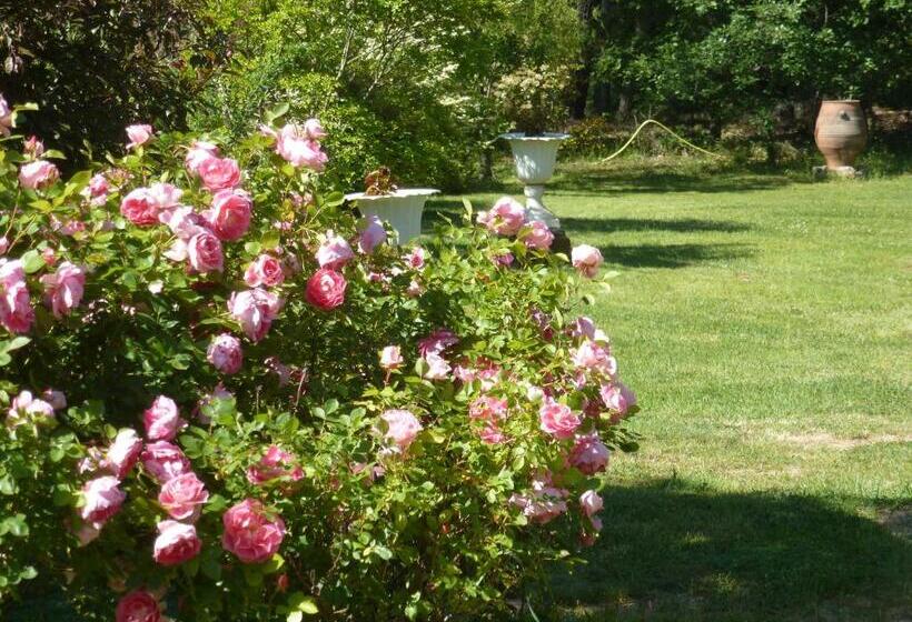 스탠다드 룸, Domaine Du Planas Ailhon Ardeche