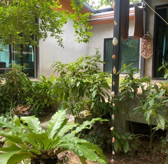 חדר סטנדרט נוף לגינה, Ingtara At Lanta Resort