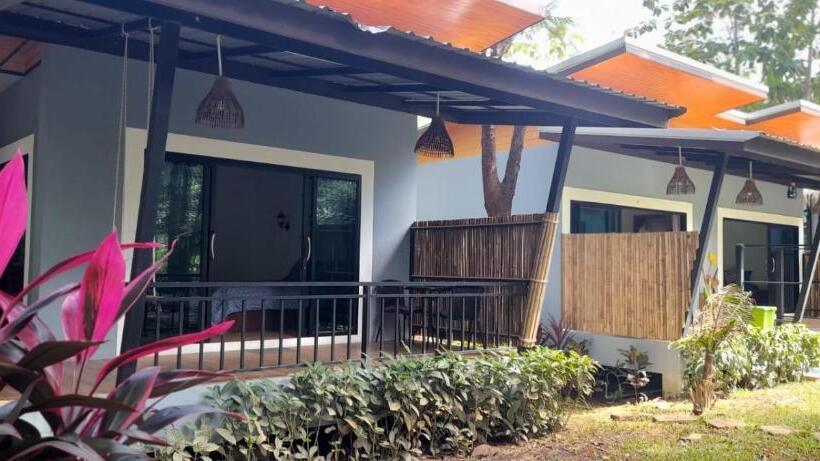 חדר דלוקס, Ingtara At Lanta Resort