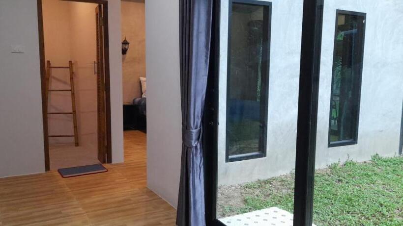 חדר סטנדרט נוף לגינה, Ingtara At Lanta Resort