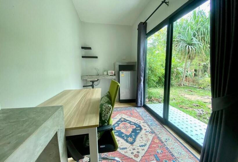 חדר סטנדרט נוף לגינה, Ingtara At Lanta Resort