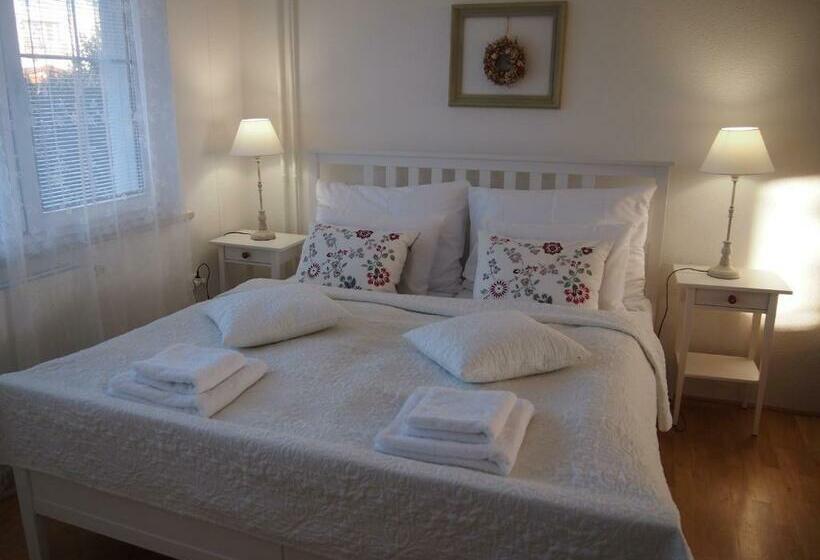 テラス付き1ベッドルームアパートメント, Pálava House Mikulov