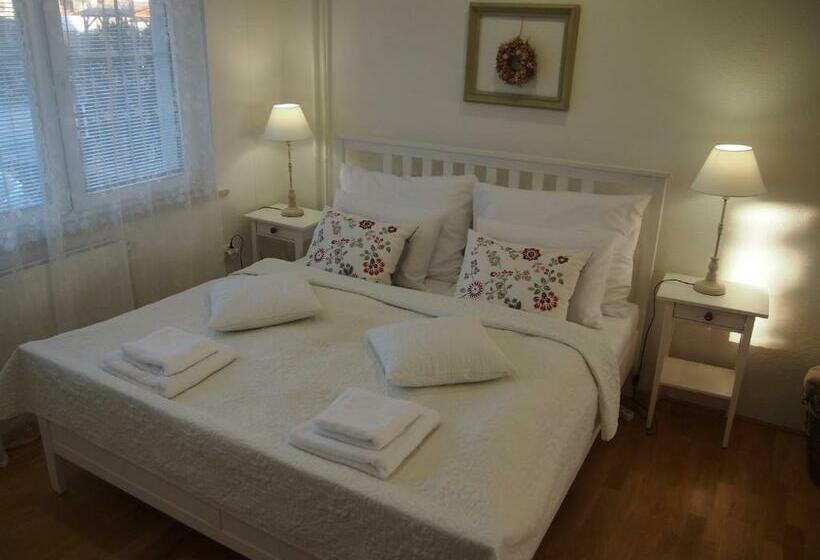 テラス付き1ベッドルームアパートメント, Pálava House Mikulov