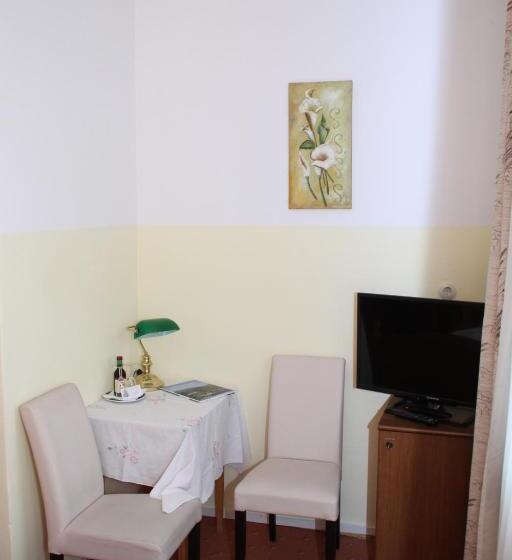 חדר סטנדרט לשלושה, Gasthof Edelweiss