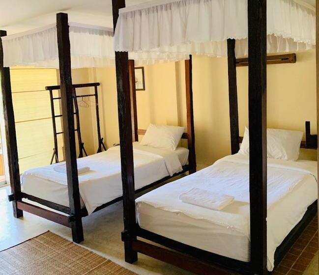 اتاق لوکس, Chanchaolao Beach Resort