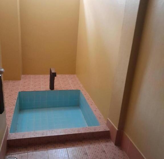 اتاق استاندارد, Chanchaolao Beach Resort