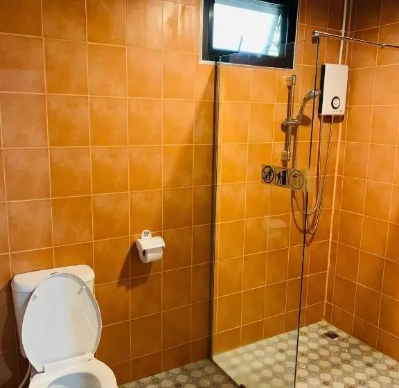 Comfort Kolmen Hengen Huone, Chanchaolao Beach Resort