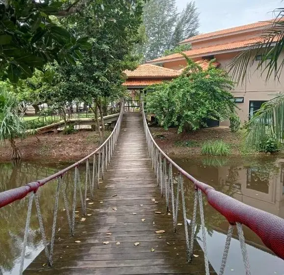 Perhehuone Jaettu Kylpyhuone, Chanchaolao Beach Resort