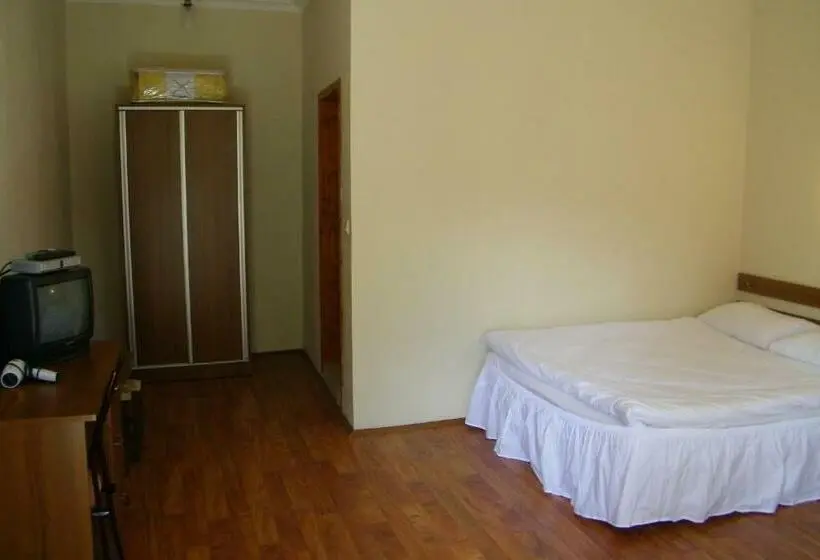 Standard-huone, Aşıkoğlu