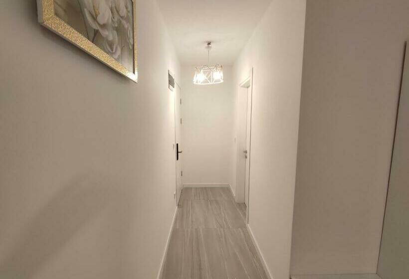 اتاق لوکس, Tepehan By özkul