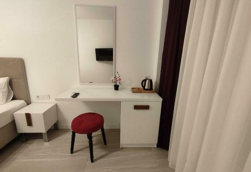 اتاق لوکس, Tepehan By özkul