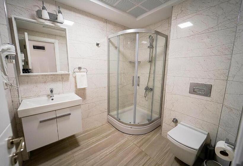 سوییت با چشمانداز باغ, Tepehan By özkul