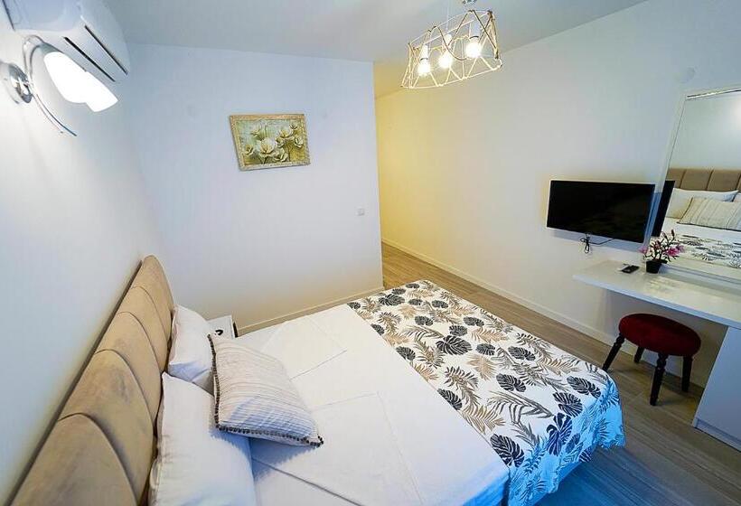 سوییت با چشمانداز باغ, Tepehan By özkul