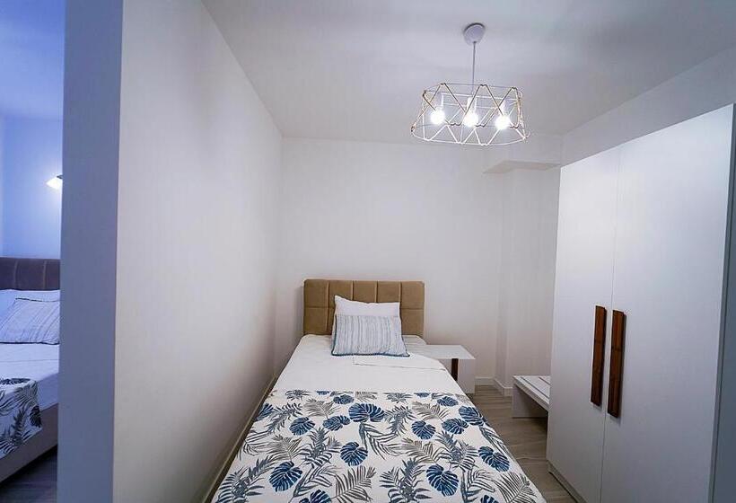 سوییت با چشمانداز باغ, Tepehan By özkul