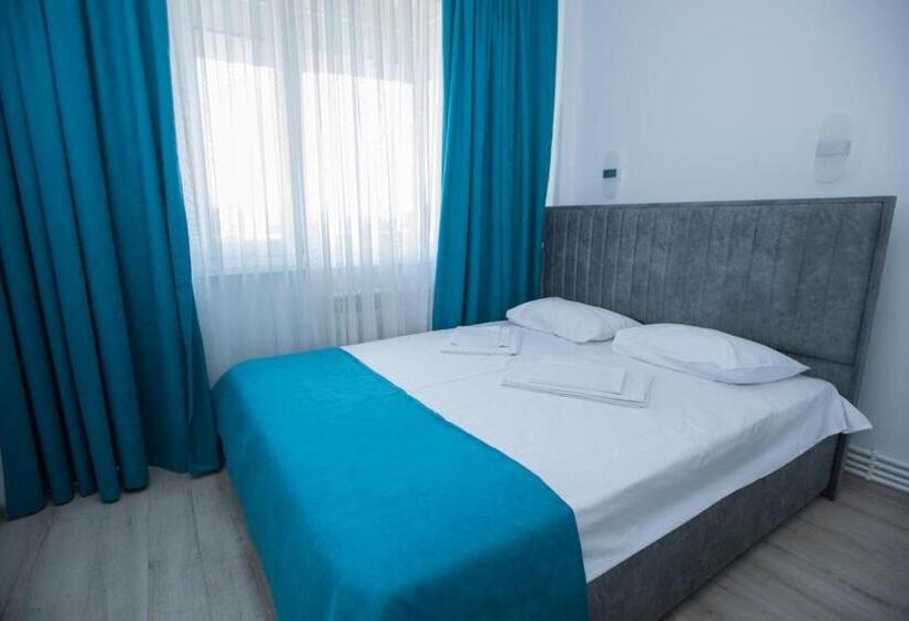 آپارتمان 1 خوابه با بالکن, Tigran Mets Yerevan