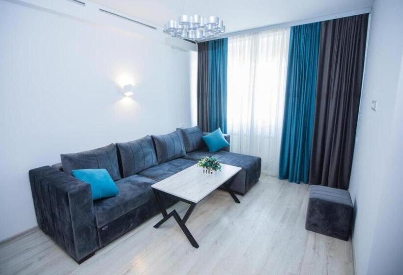 آپارتمان 1 خوابه با بالکن, Tigran Mets Yerevan