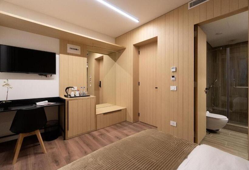 اتاق اکونومی, Votre