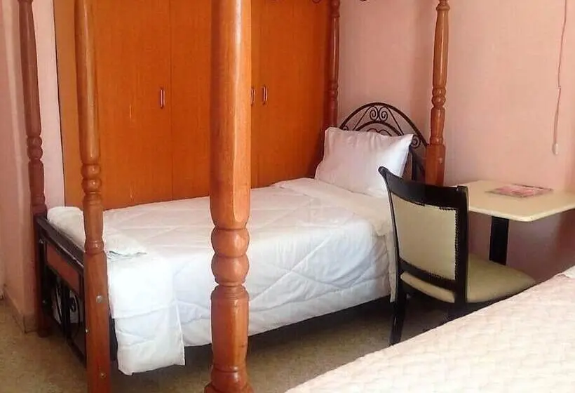 اتاق استاندارد, Nairobi Transit Lounge