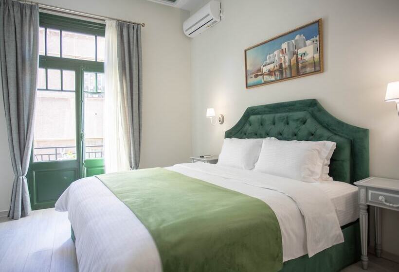 جناح مزوَّد بشرفة, Pandrosos Divine Suites