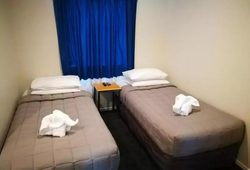 ２ベッドルームアパートメント, Airport Birches Motel
