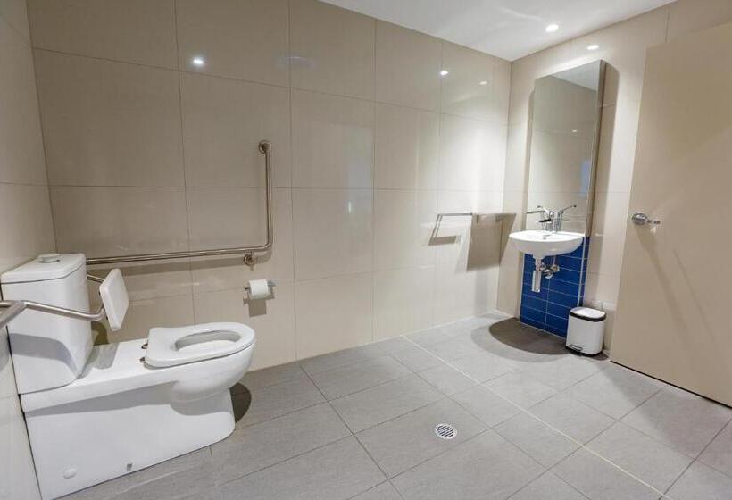 غرفة قياسية لذوى الاحتياجات الخاصة, Global Backpackers Cairns