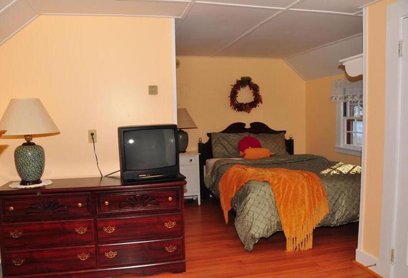 Дом 1 Спальня, Bartlett Inn