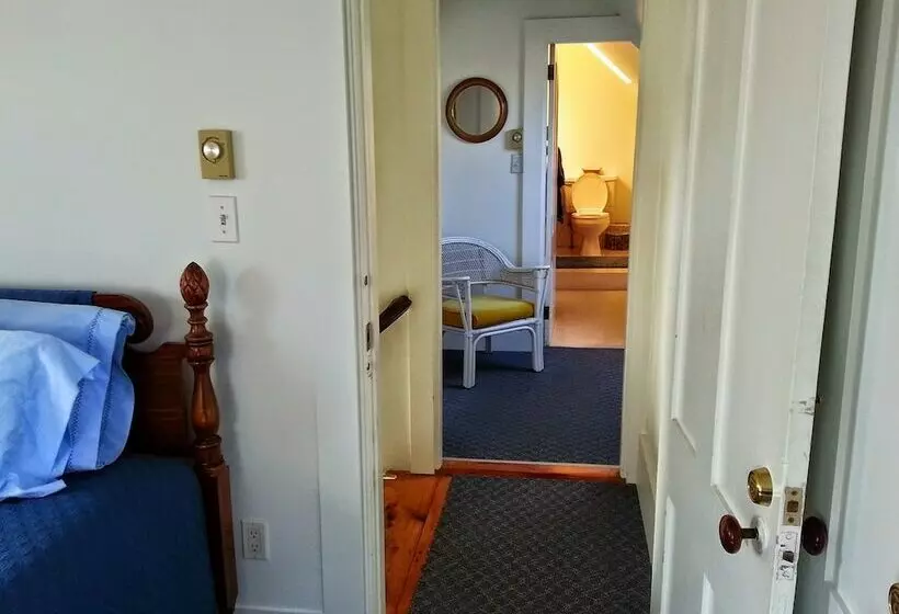 ダブルベッドスタンダードルーム, Chetwynd House Inn