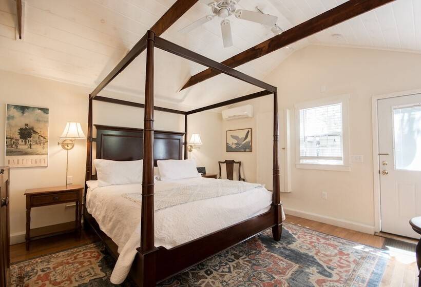 수피리어 룸, Marshall Slocum Inn