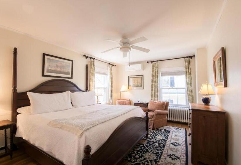 스탠다드 룸 킹사이즈 침대, Marshall Slocum Inn