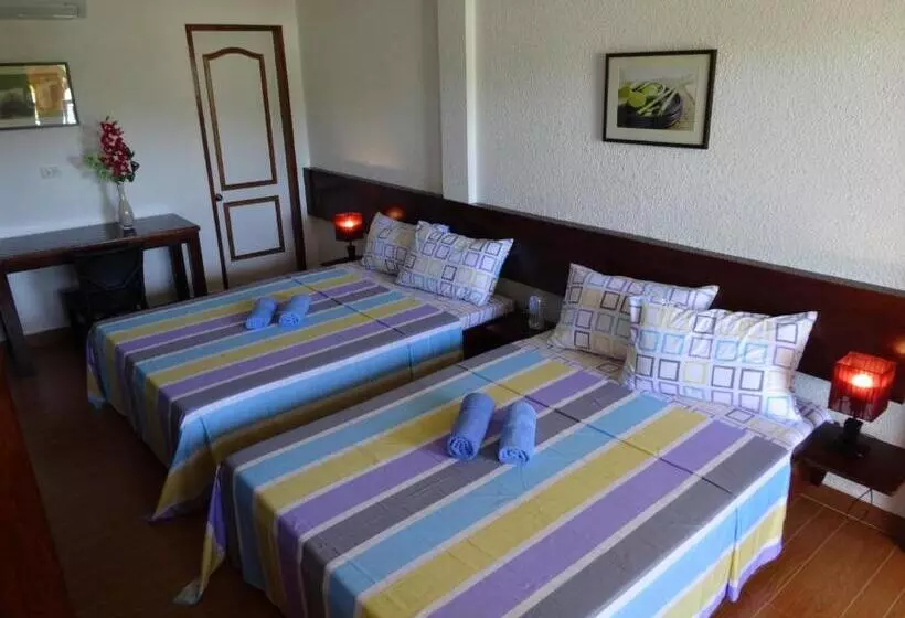 Deluxe-perhehuone, Bohol Sunside Resort