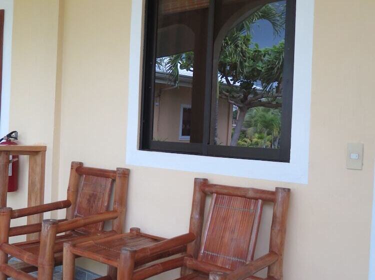 اتاق لوکس, Bohol Sunside Resort