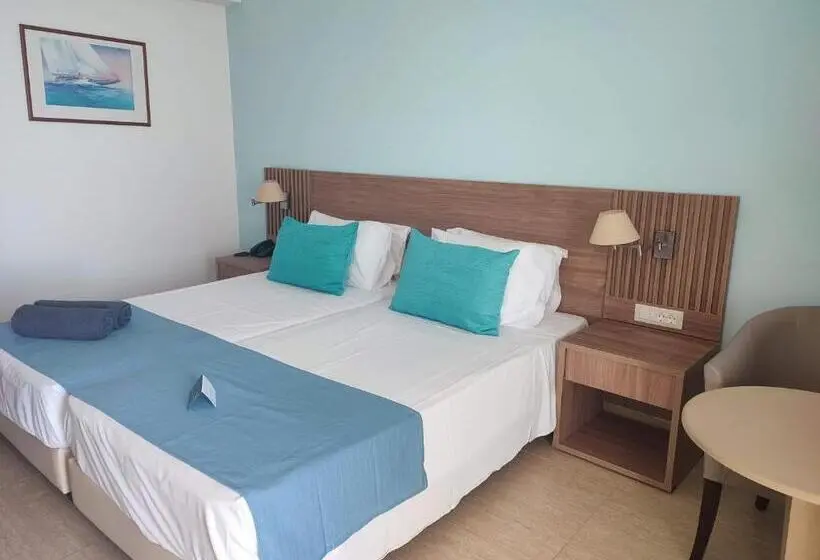 Juniorsviitti Merinäkymä, Asterias Beach Resort