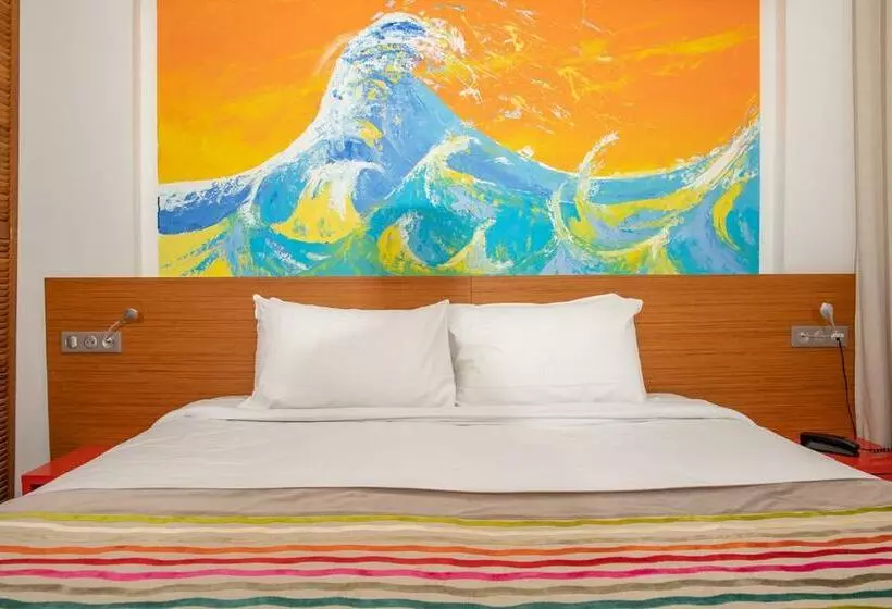 地上階のクラシックルーム, Best Western Arcachon Le Port