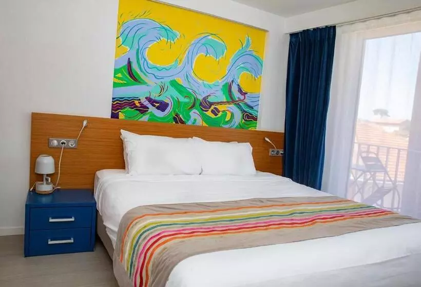 キングサイズベッドのデラックスルーム, Best Western Arcachon Le Port