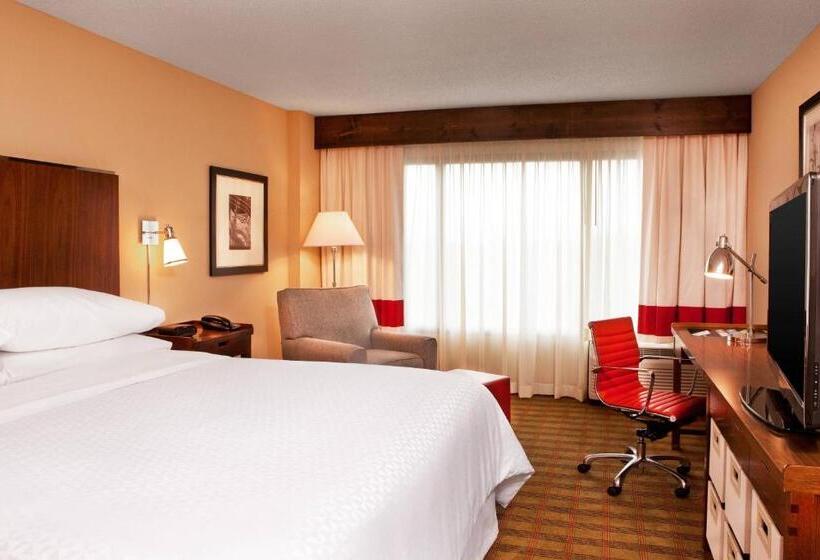 غرفة قياسية سرير كينج, Sheraton Nashville Brentwood