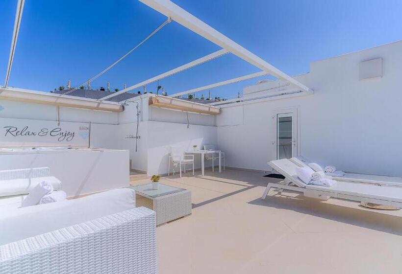 Полулюкс Повышенной Комфортности, Lani S Suites De Luxe   Adults Only