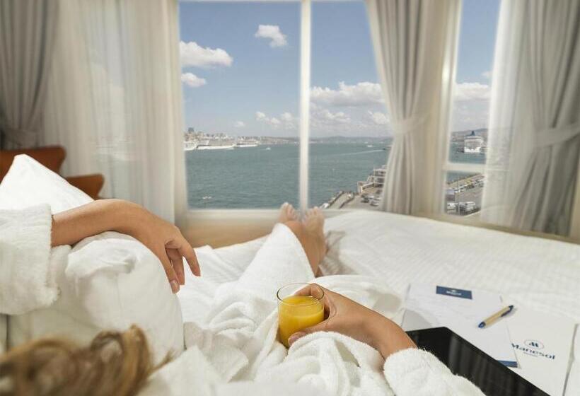 سوییت با چشم‌انداز دریا, Manesol Old City Bosphorus