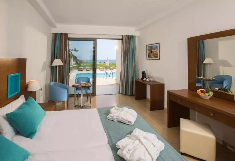 オーシャンビュージュニアスイート, Asterias Beach Resort